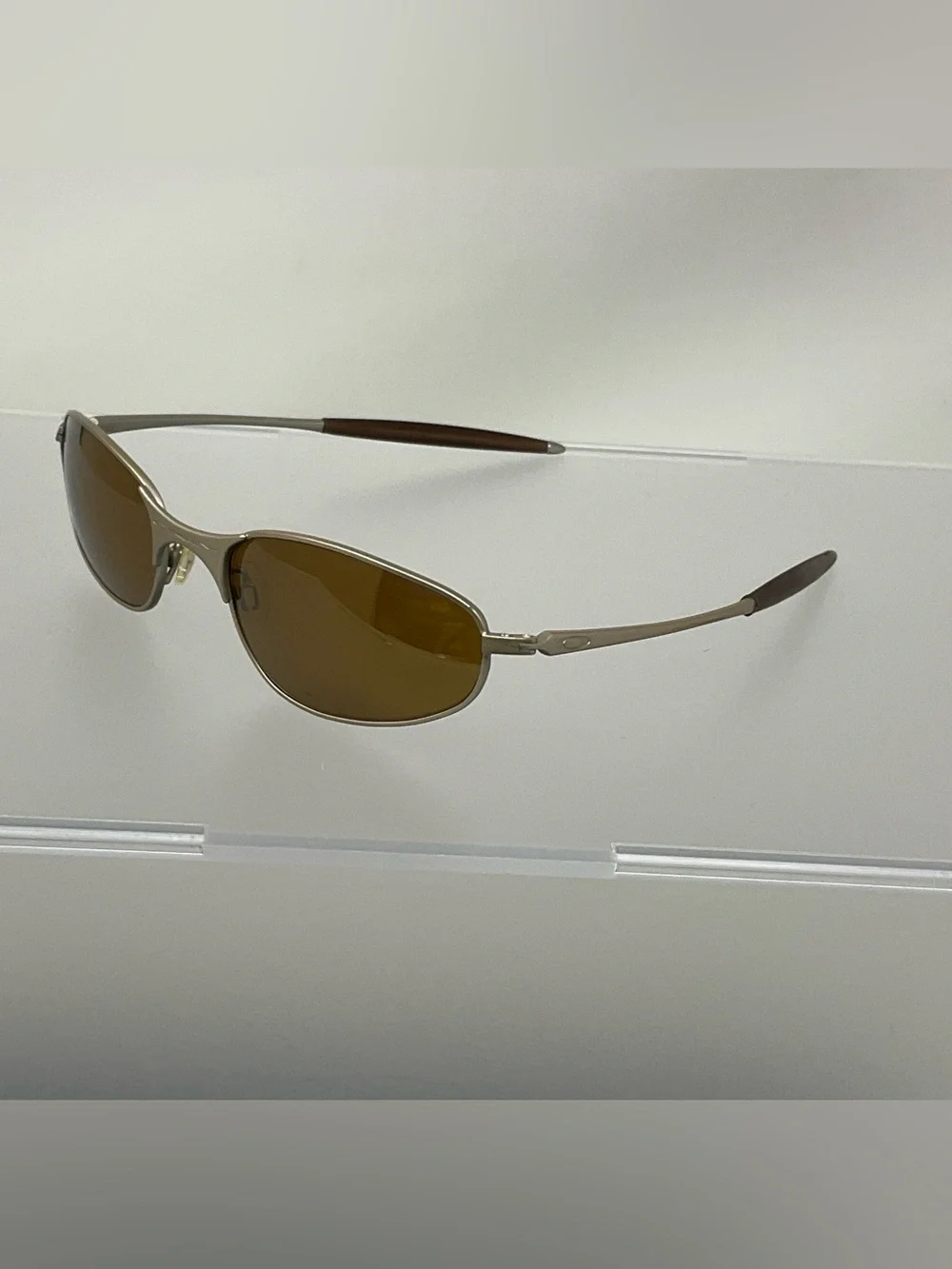 Vintage Oakley A-Wire 2.0 Platinum scratched cracked Lenses frame only